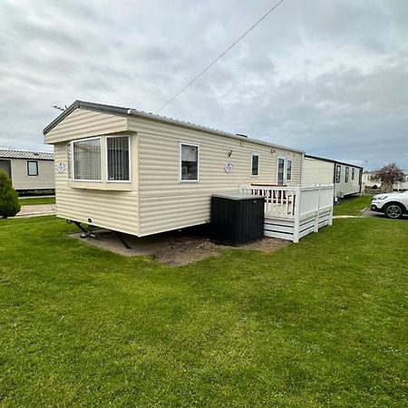 ホテル 6 Berth Caravan On Marine Holiday Park リル エクステリア 写真