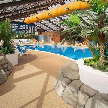 ホテル 6 Berth Caravan On Marine Holiday Park リル エクステリア 写真