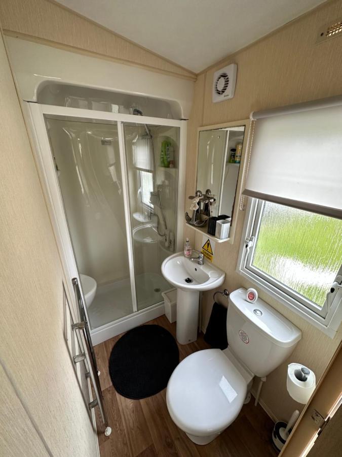 ホテル 6 Berth Caravan On Marine Holiday Park リル エクステリア 写真